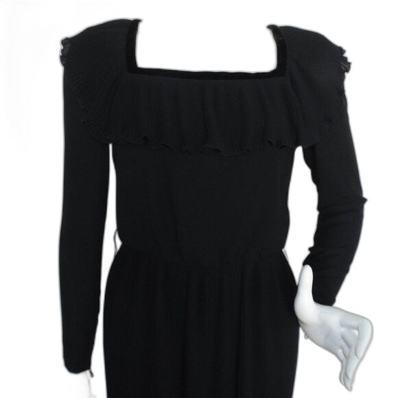 JEAN-LOUIS SCHERRER/JLS Boutique Dress, 38/S, Black, Pleat skirt, Ruffle neck - Picture 2 of 15